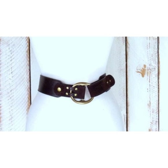 Fossil Accessories - Wide dark brown leather vintage saddle belt/brass metal loop buckle belt